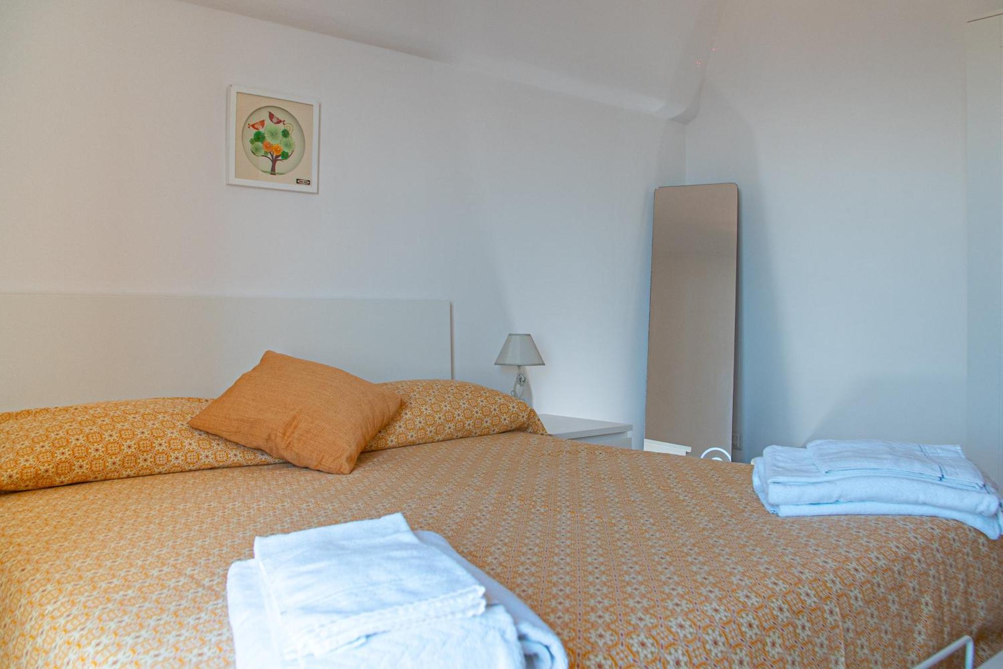 Minuta Skyline Apartment Pontone ภายนอก รูปภาพ